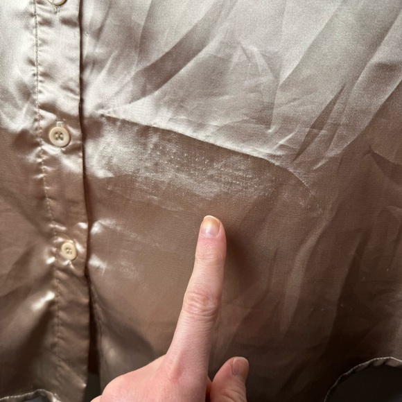 PrettyLittleThing Satin Effect Button Down Blouse In Champagne Size Medium - Picture 12 of 14